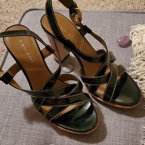 EUC Tahari strappy, black patent heels